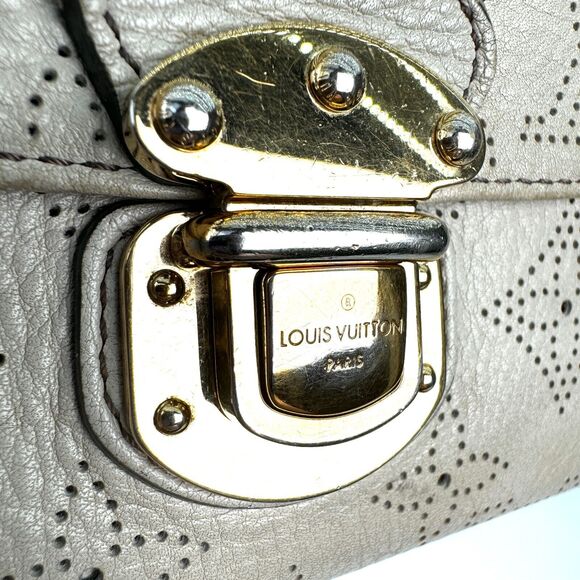 Louis Vuitton Mahina Portefeuille #170223L21B - Picture 9 of 15